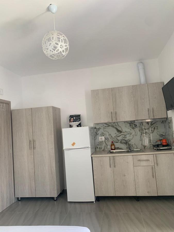 Vila Dodaj Ксамил Екстериор снимка